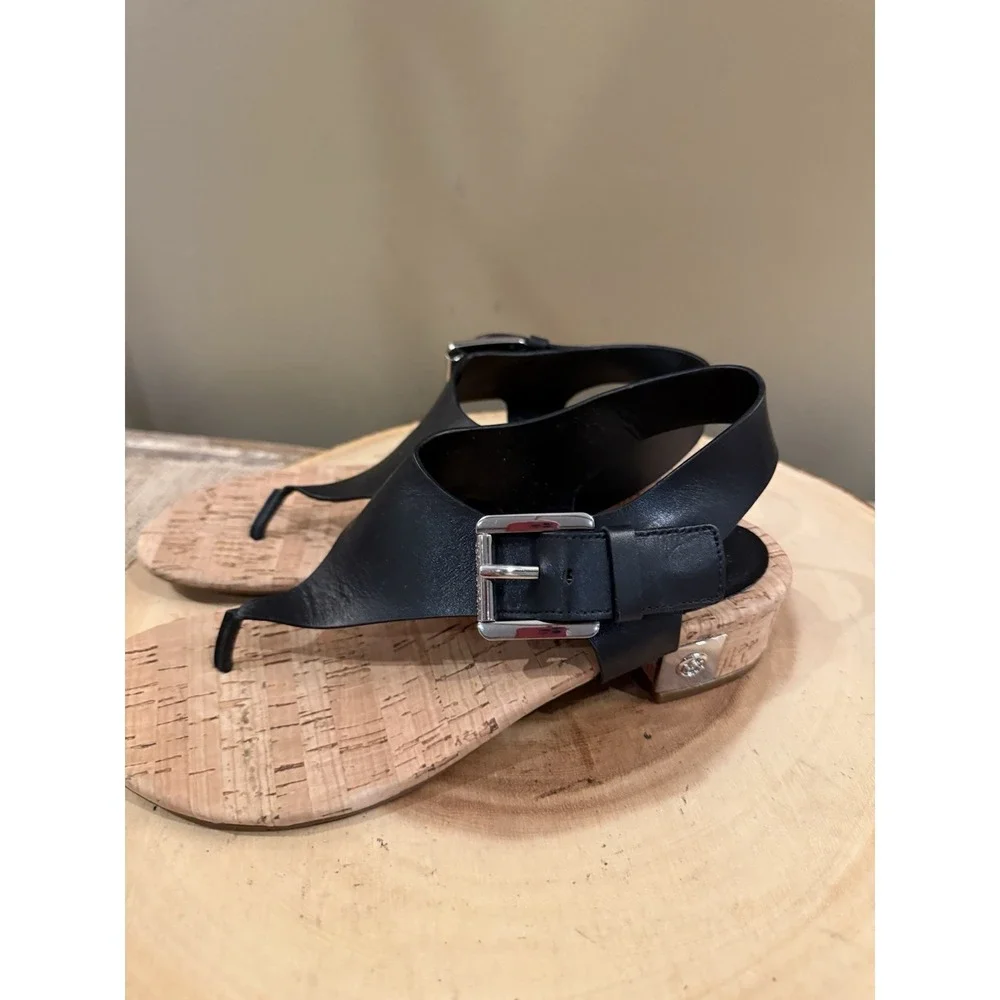 Michael Kors Women's Mk London Buckle Thong Sandal Black Block Heel 6M New - Picture 5 of 14